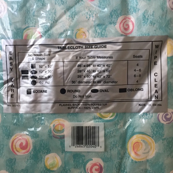 NWT Flannel backed Vinyl Tablecloths - Picture 7 of 7